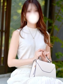 オトナの人妻クラブ 名古屋～癒し専門デリヘル～ ももかさん